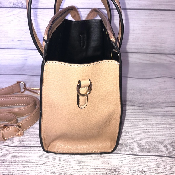 Mini Tan Handbag - Picture 4 of 5